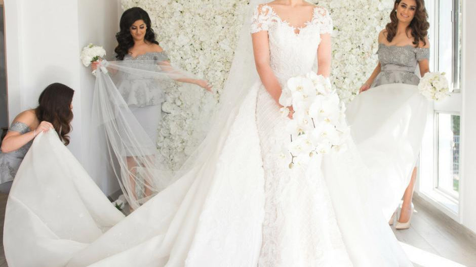 How to capture the best pre-wedding moments