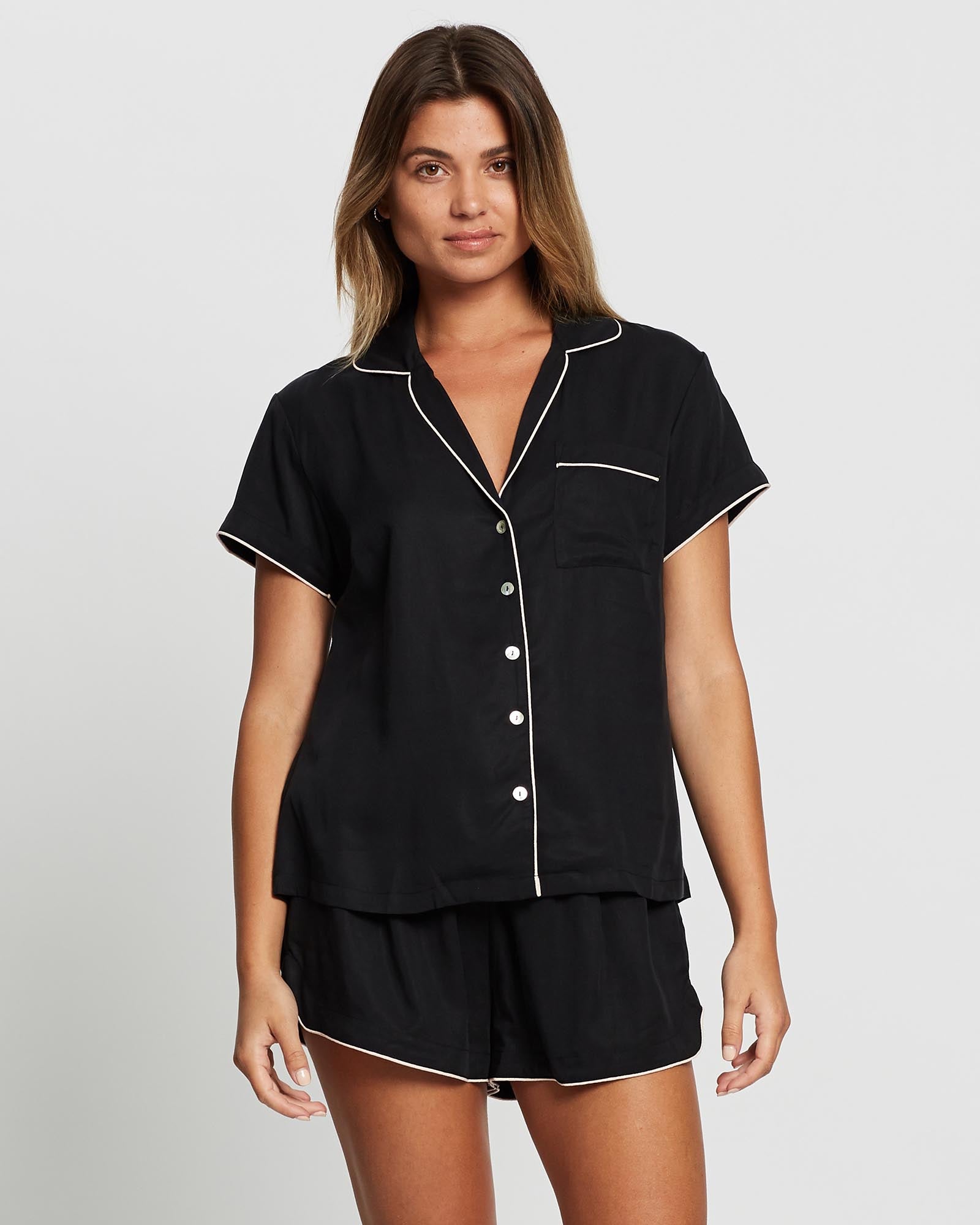 Eva Short Tencel™ Womens Personalised Pyjama Set Black With Blush Piping | Homebodii