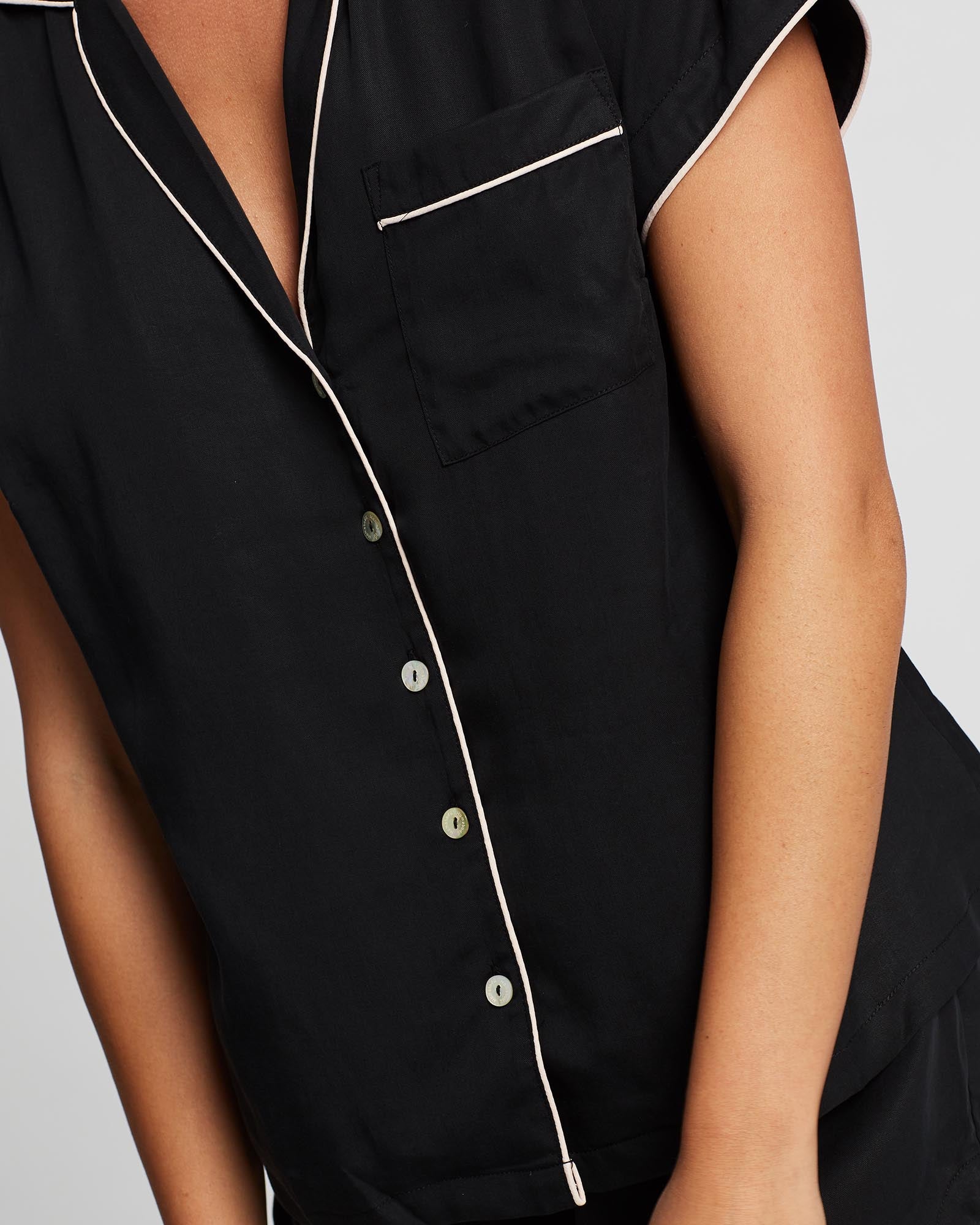 Eva Short Tencel™ Womens Personalised Pyjama Set Black With Blush Piping | Homebodii