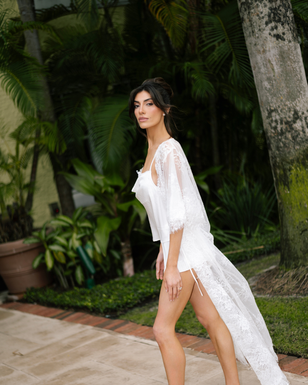 Homebodii Bride of the Month: Alexis Savides