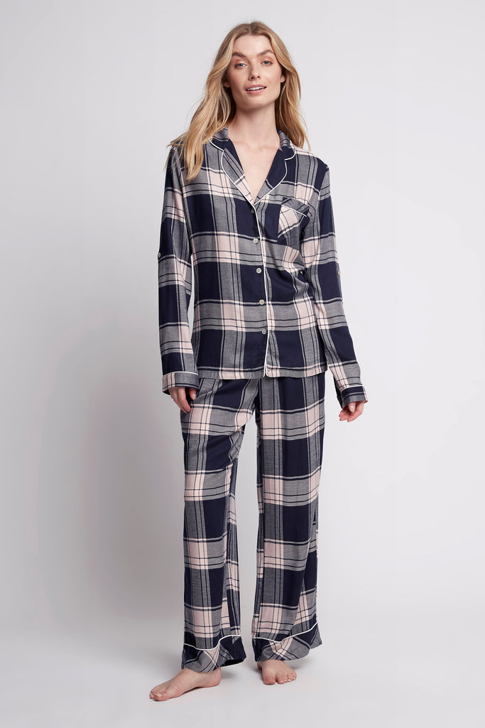Ardelia Flannel Cosy Lounge Pyjama Set  Navy Check | Homebodii